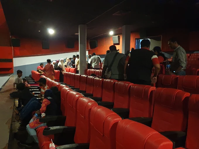 Ranee Paradise 4K 3D AC Dolby 7.1