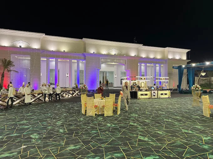 GOLDEN PALMS – Banquet and Lawn